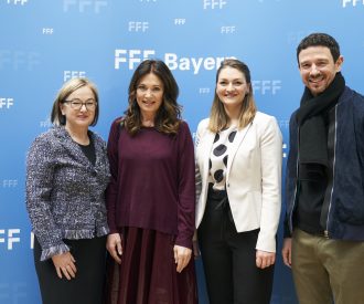 Digitalministerin Judith Gerlach, MdL, mit Schauspielerin Iris Berben, Produzent Oliver Berben sowie FFF-Geschaeftsführerin Dorothee Erpenstein beim FFF-Empfang 2019 in Berlin.