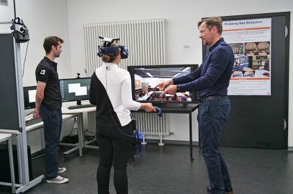 Digitalministerin Judith Gerlach, MdL, im Gespräch mit Prof. Dr. Marc Erich Latoschik