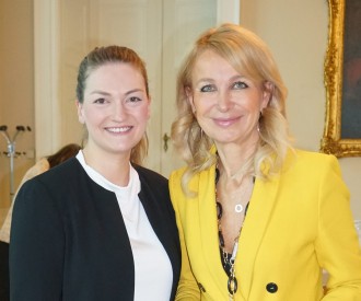 Digitalministerin Judith Gerlach, MdL, mit Dr. Antonella Mei-Pochtler, Leiterin von ‚Think Austria‘