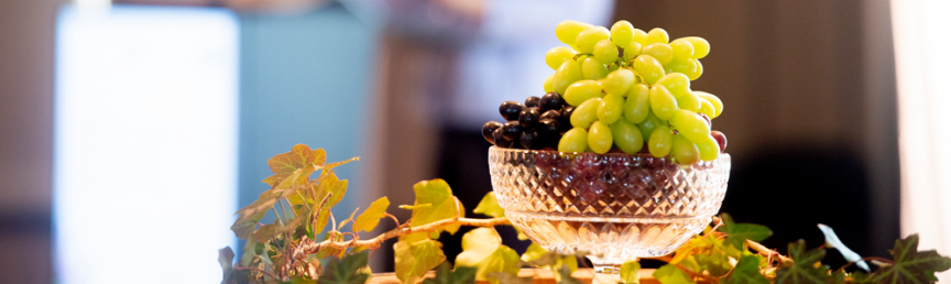 Foto von Weintrauben in einer Schale