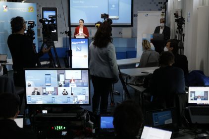 Digitalministerin Judith Gerlach bei der Pressekonferenz zum Start der BayernApp